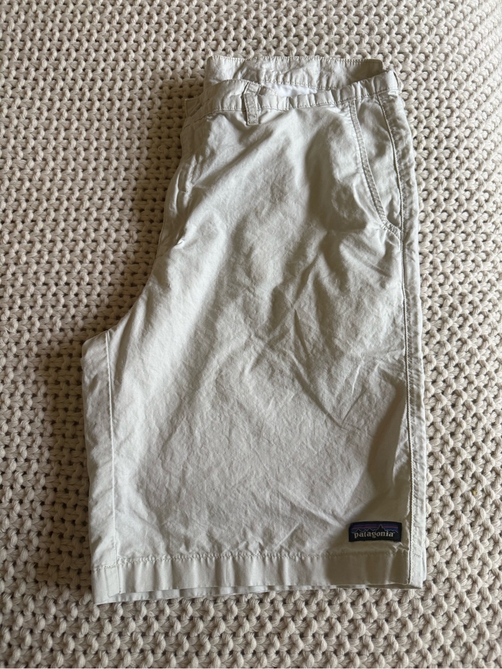 Patagonia Lightweight Men's Light Khaki Organic Cotton Shorts Size 34